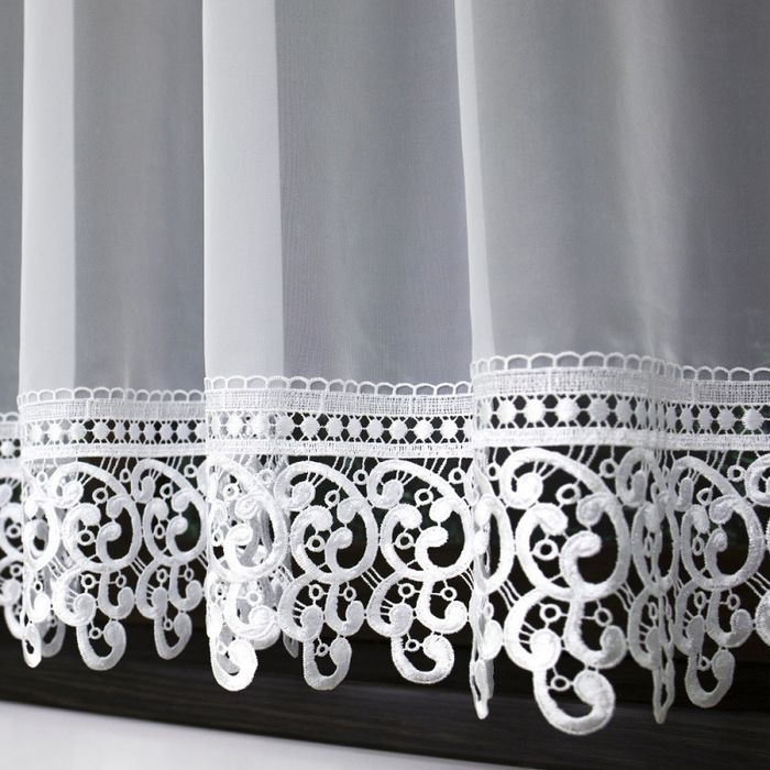 Firanka woal gotowa z gipiurą 400x150 cm biała