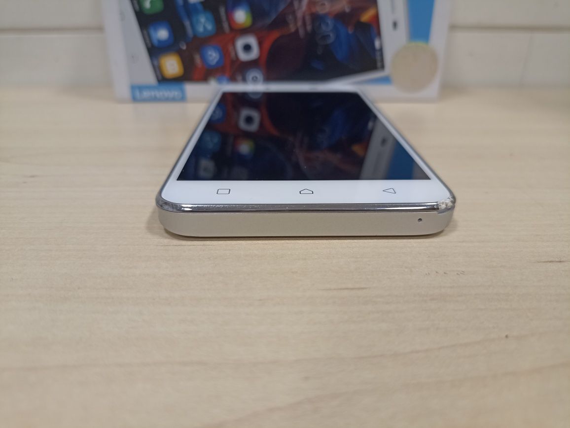 Lenovo K5 Plus .