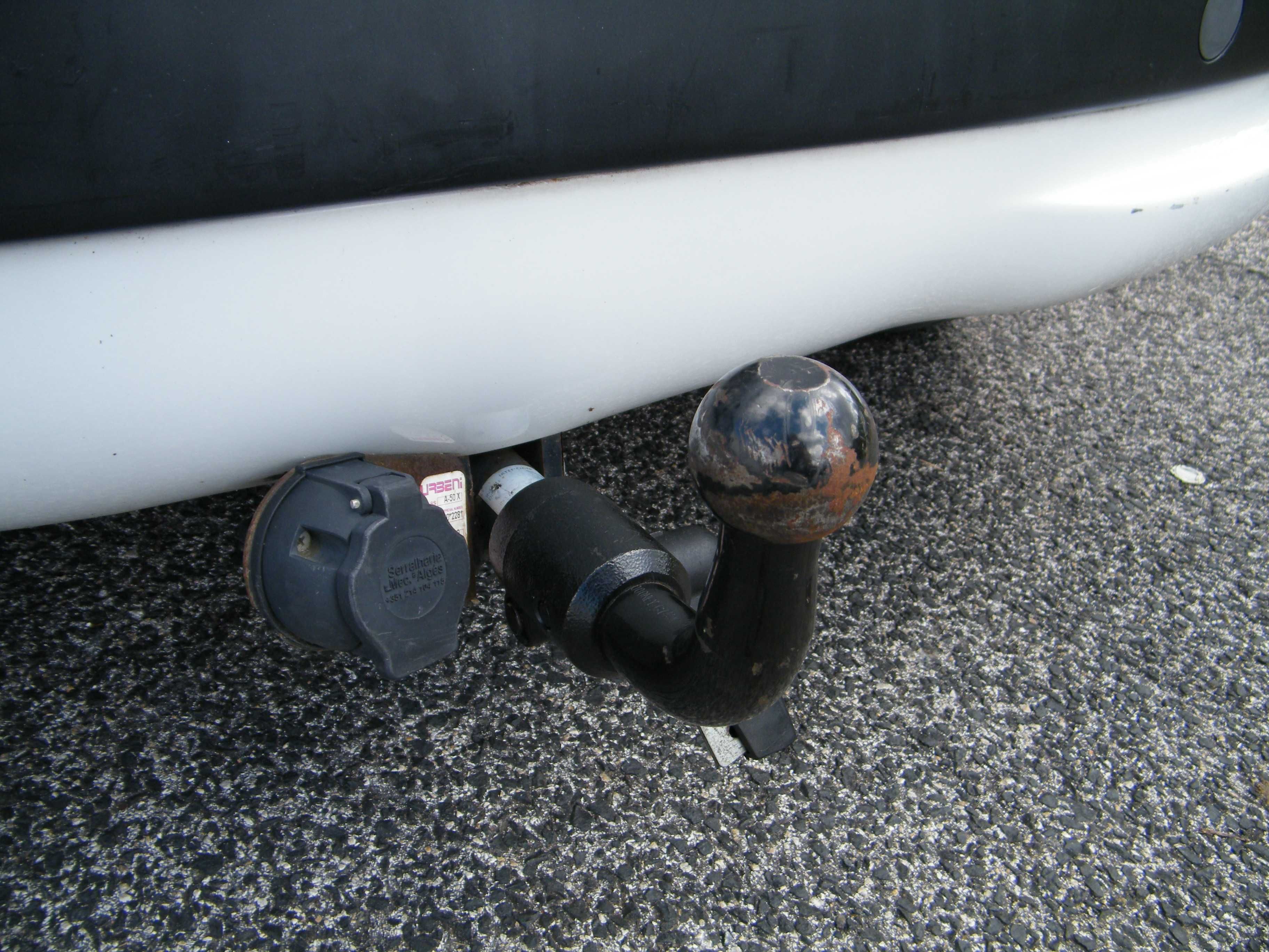 Peugeot 207 1,4 Hdi , bola reboque