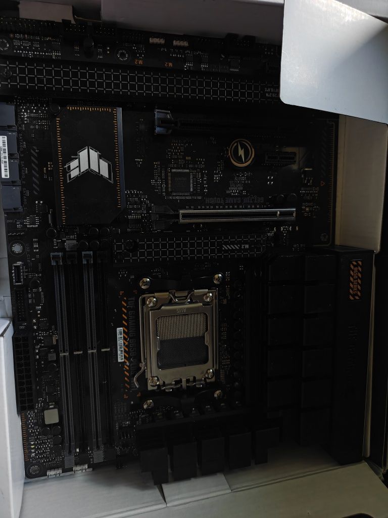 Asus B650-Plus Tuf Gaming Wifi