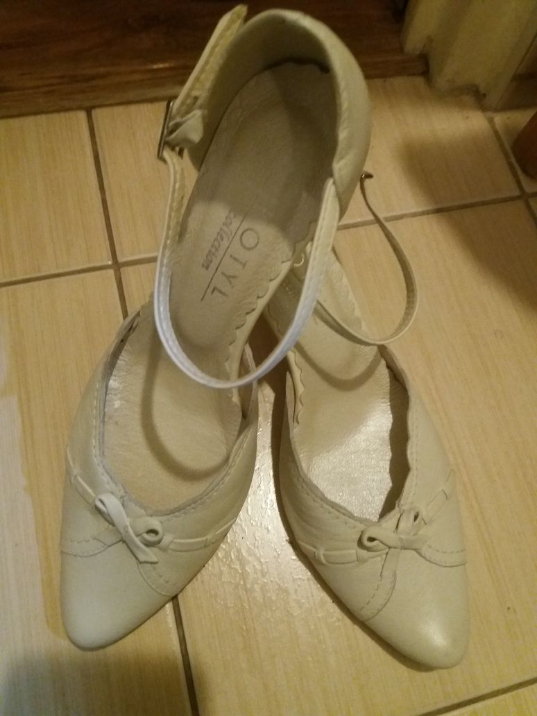 buty ślubne skórzane ecry czółenka sandały NOWE r.36