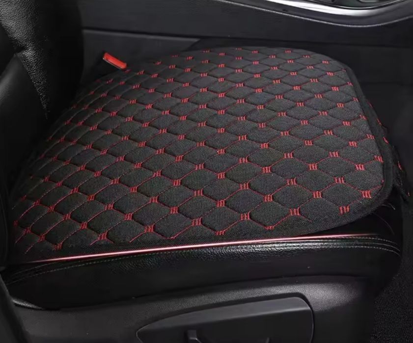 Pokrowce na krzesła samochodowe 4 sztuki.
Rozmiar 47×47 cm. Cena za 4