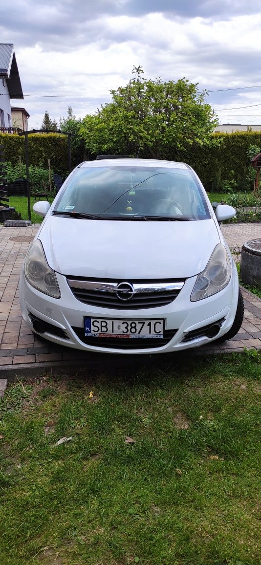 Opel Corsa D 1.2 benzyna