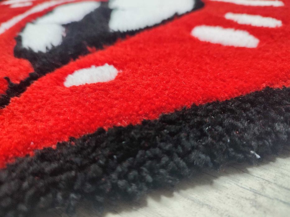 Tapete Artesanal "Lábios"