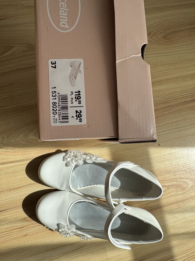 Buty komunijne dziewczęce  białe