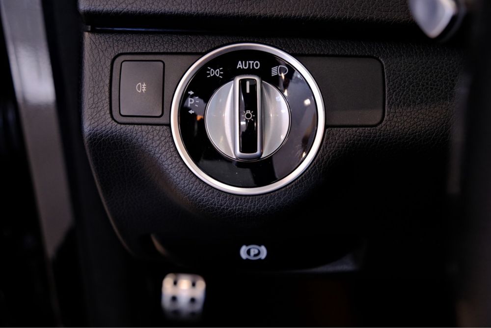 Mercedes C250 AMG 2014 год 1.8 Kompressor