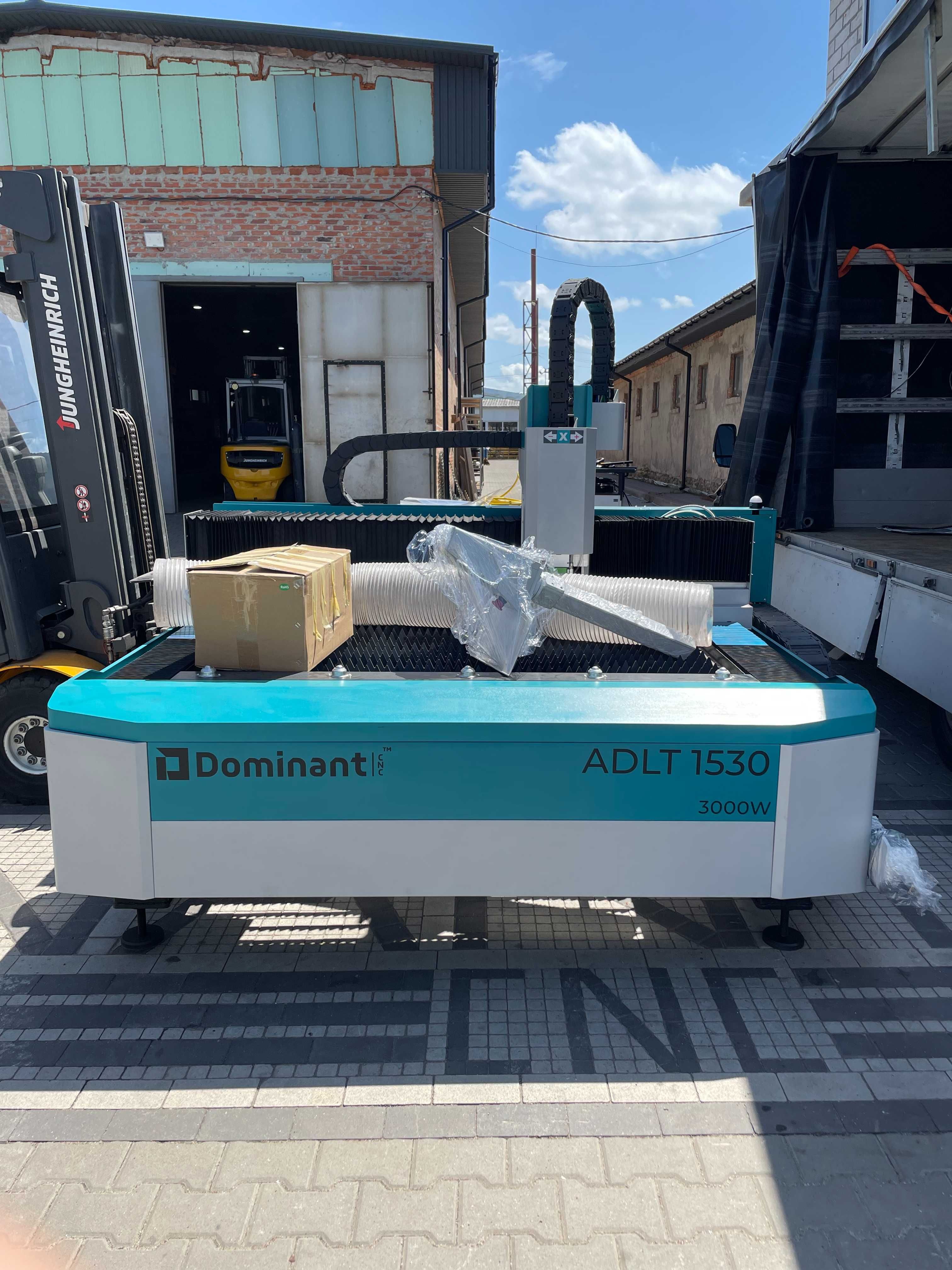 Лазер по металу з ЧПУ 1500x3000мм 3кВт Dominant CNC
