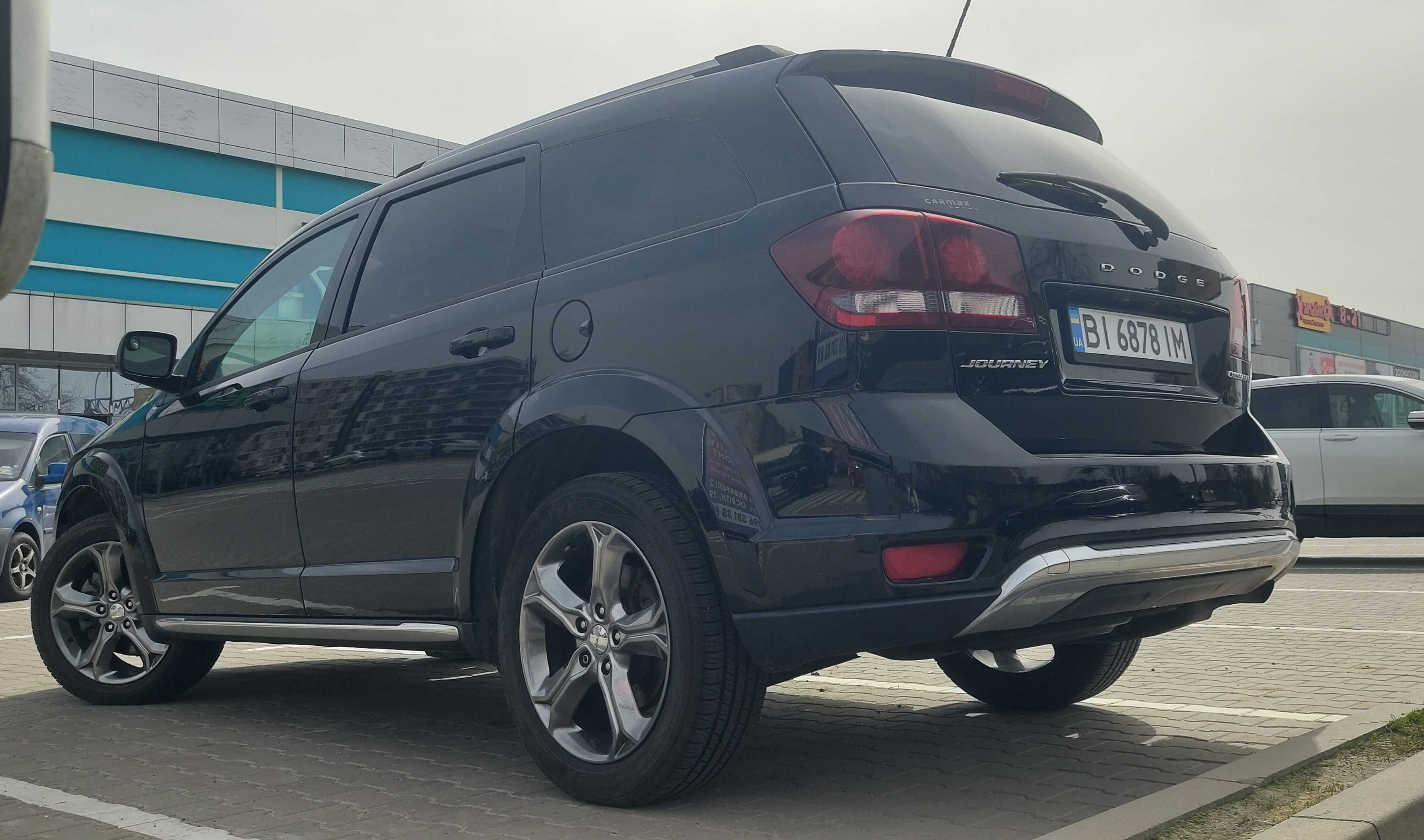 Продам dodge journey