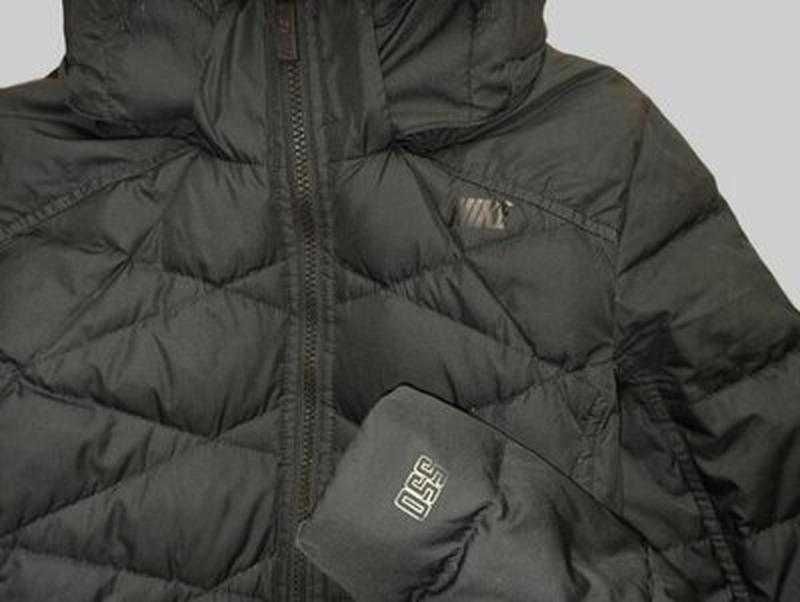 Новый пуховик с капюшоном женская куртка парка оригинал от Nike