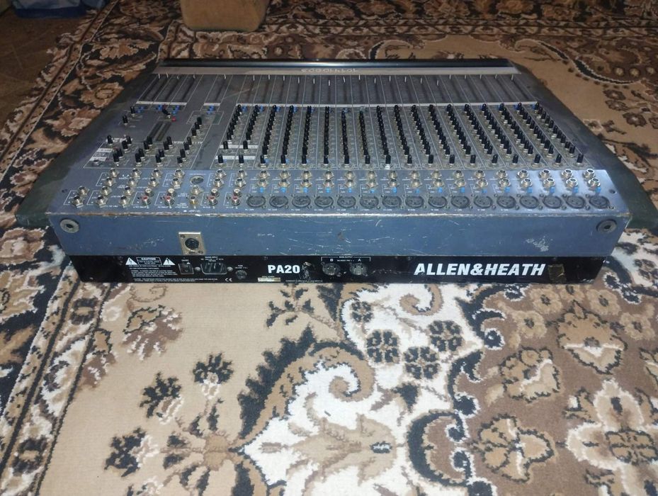 Мікшерний пульт ALLEN & HEATH PA20 на запчастини чи під ремонт