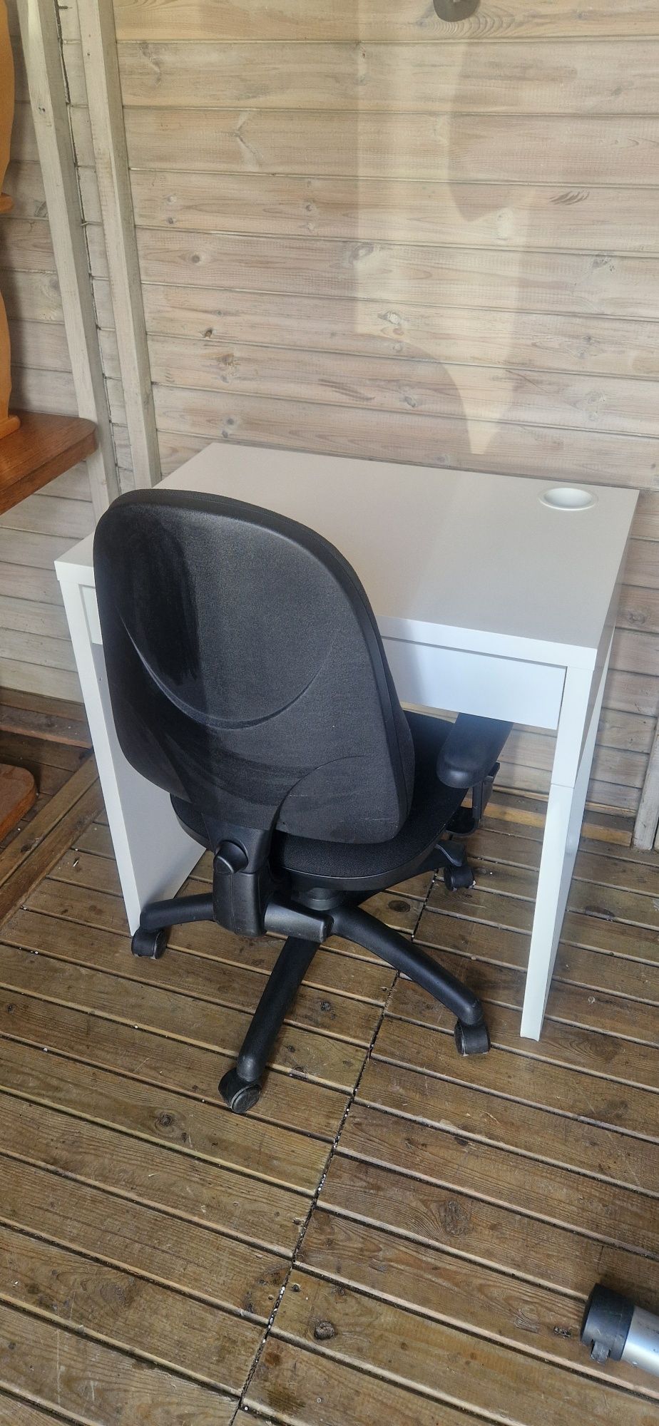 Biurko IKEA z krzesłem regulowana Wysokość bardzo wygodne stan super