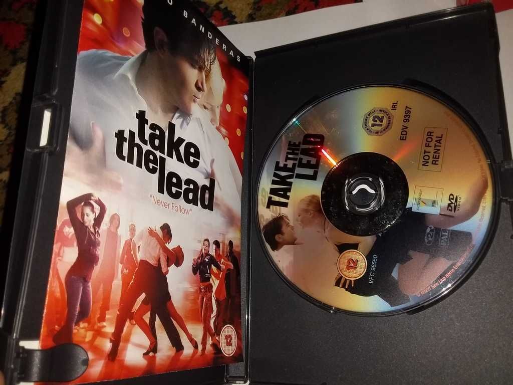 диск DVD Держи ритм Take the lead