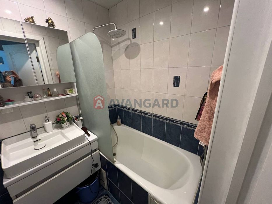 1к вул. Вишгородська Оболонь, озеро Міністерське, Епіцентр