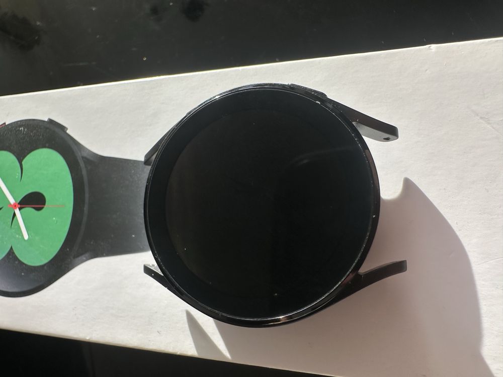 Продам або обміняю samsung watch 4