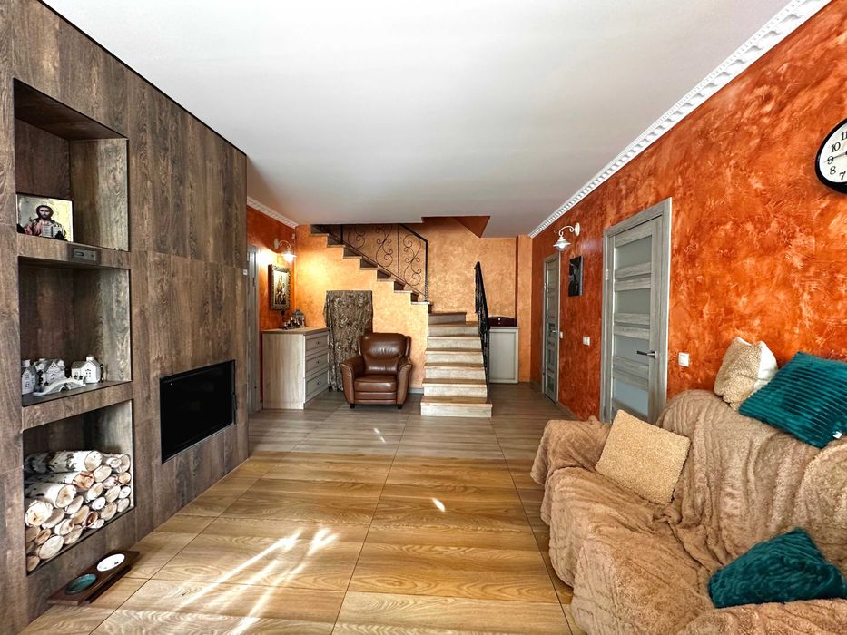 Ексклюзивна пропозиція будинок з усіма зручностями в  м.Стрий