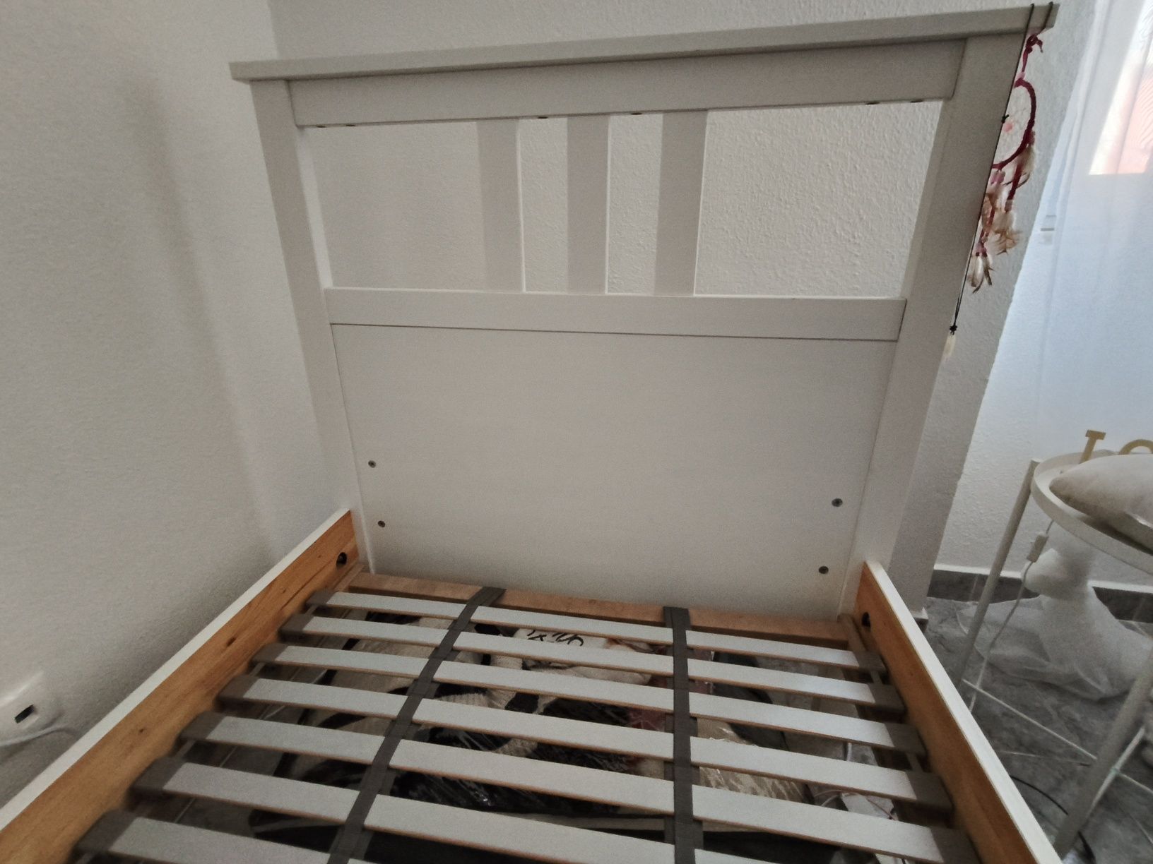 Cama solteiro ikea com colchão e estrado