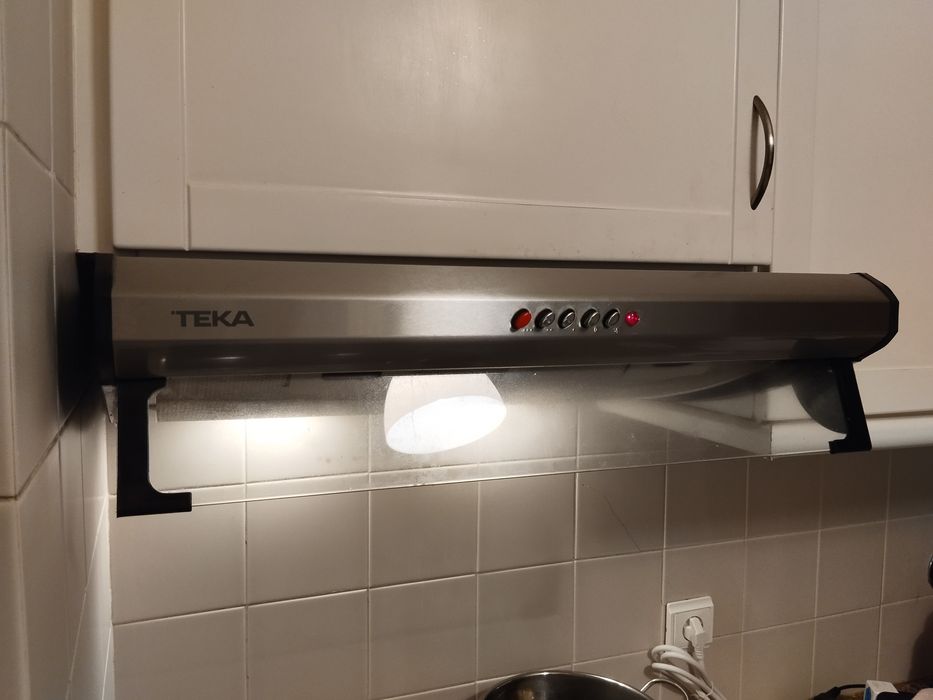 Exaustor TEKA C 6420 IX (375 m3/h - 60 cm - Inox)