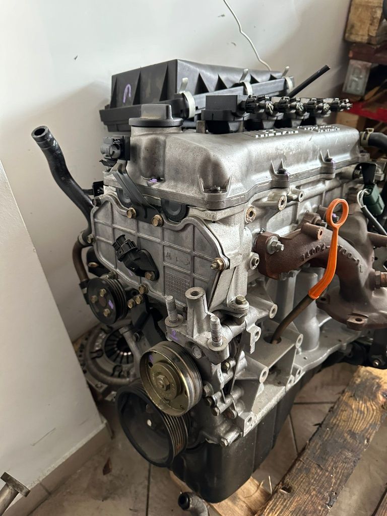 Motor Nissan Micra 1.0 16v 54 cv    CG10