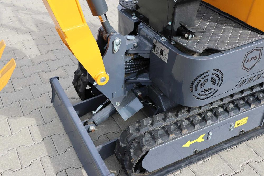 Minikoparka APS K10 NOWA silnik KOOP 1T 2025