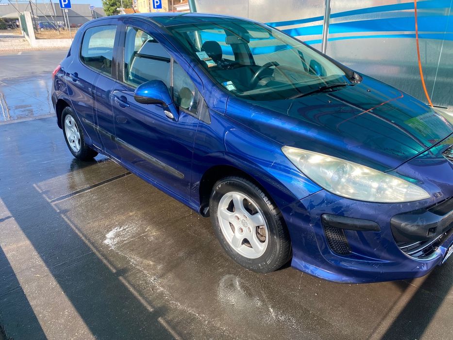 Peugeot 308  1.6 HDi — Fiável e Económico
