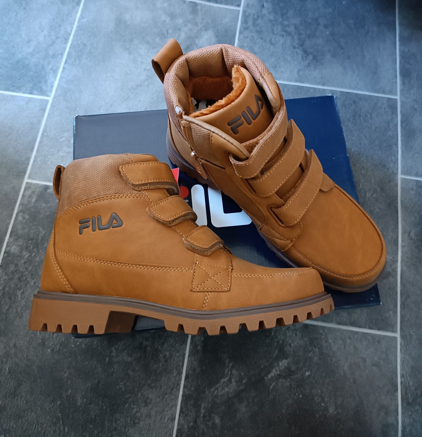 NOWE Trapery chłopięce r.38 FILA