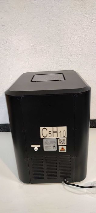 Kostkarka do lodu z kruszarką 18kg/24h  Klarstein   S-272
