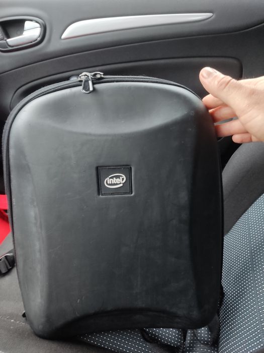Plecak HardShell Intel na laptopa