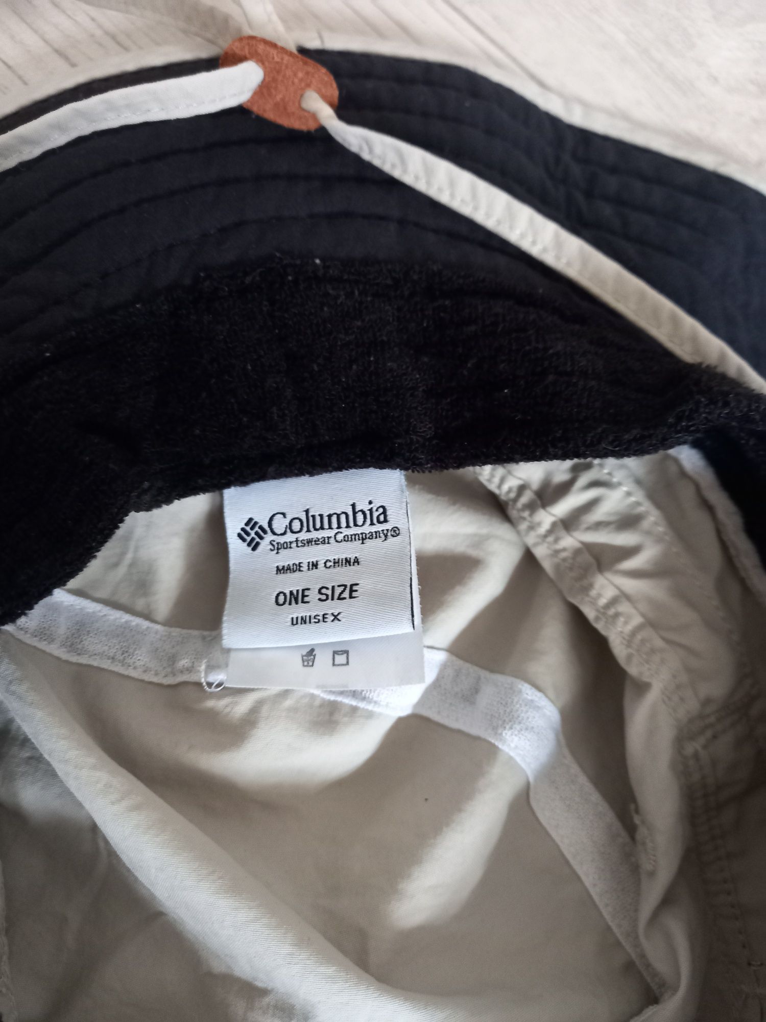 Продам панаму Columbia