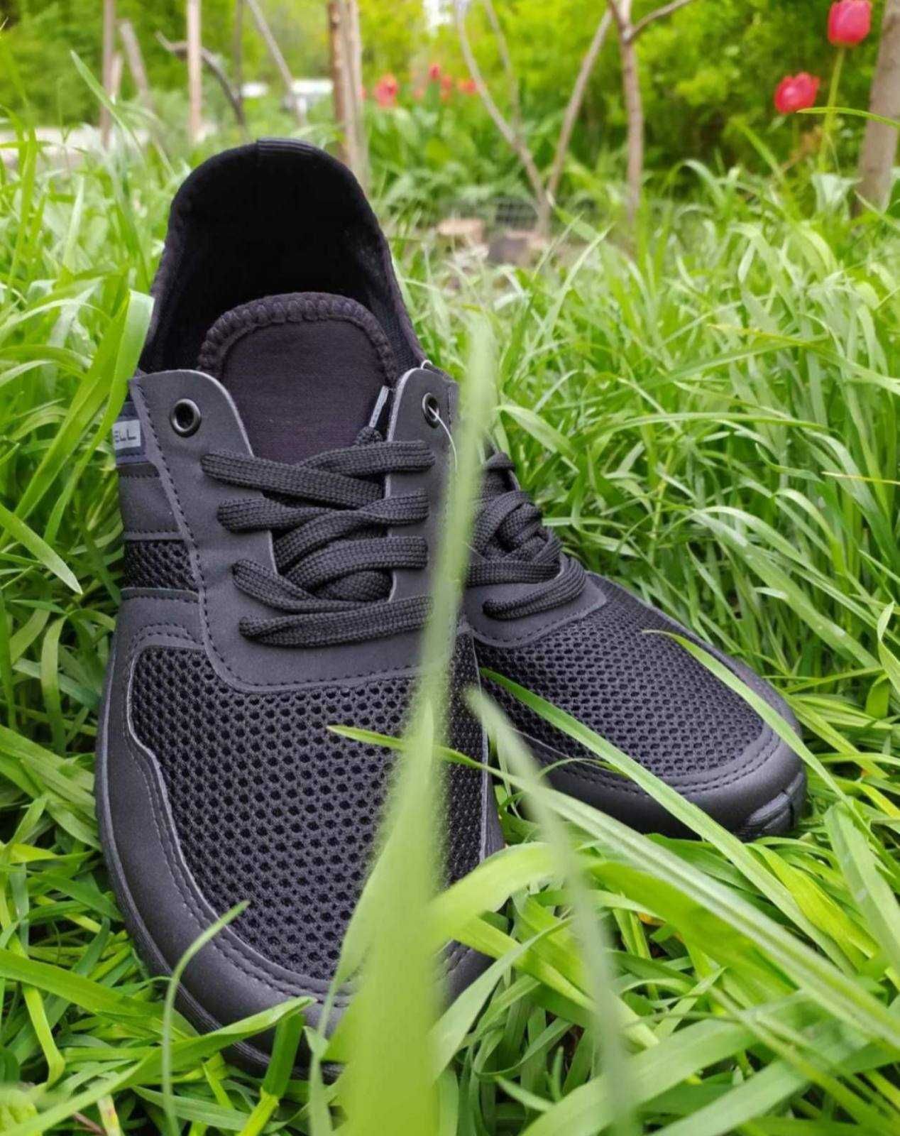 Черные мужские кросовки, кроссовки из сетки на весну