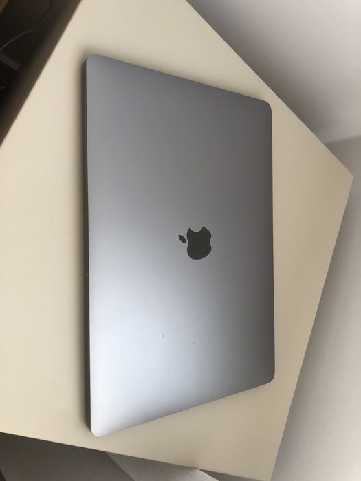 Macbook pro 13 2019 Space gray stan bdz