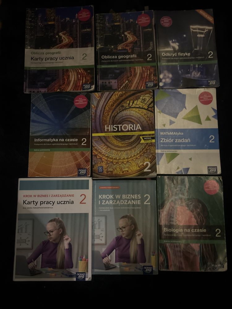 podręcznik do klasy 2 lo/ tech
