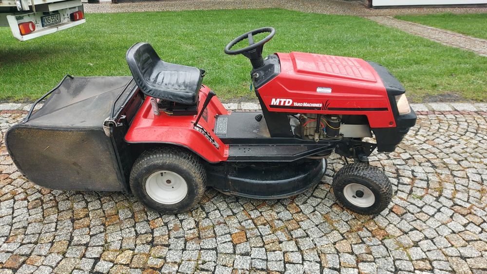 Kosiarka traktorek MTD