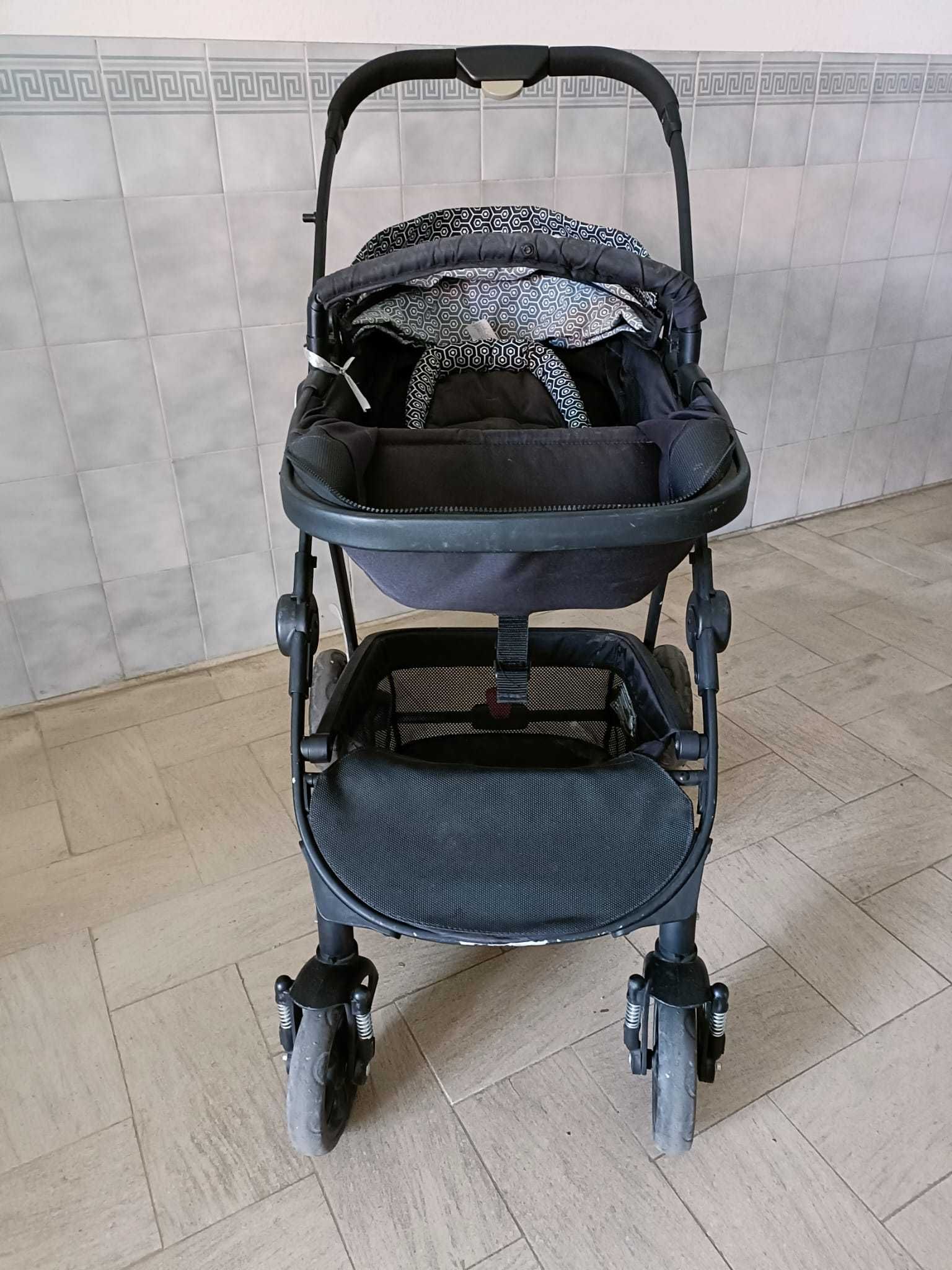 Passelo / Carrinho bebé marca "Safety 1st" modelo "Hello 2-in-1"