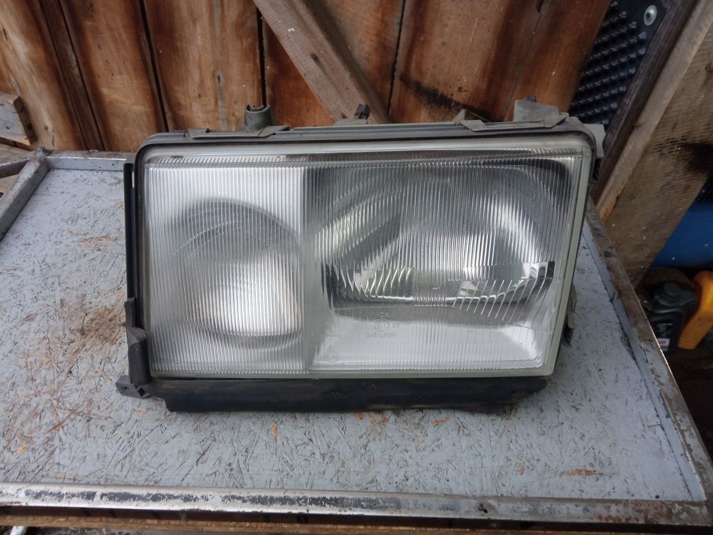 Mercedes w124 lampa przednia lewa Bosch