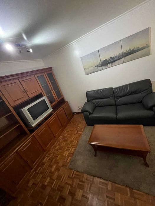 Sala de estar em bom estado