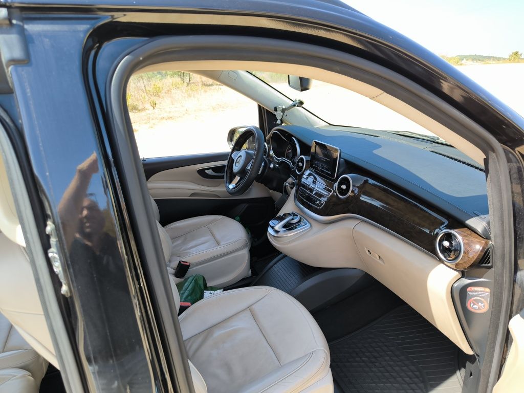 Mercedes V klass 220