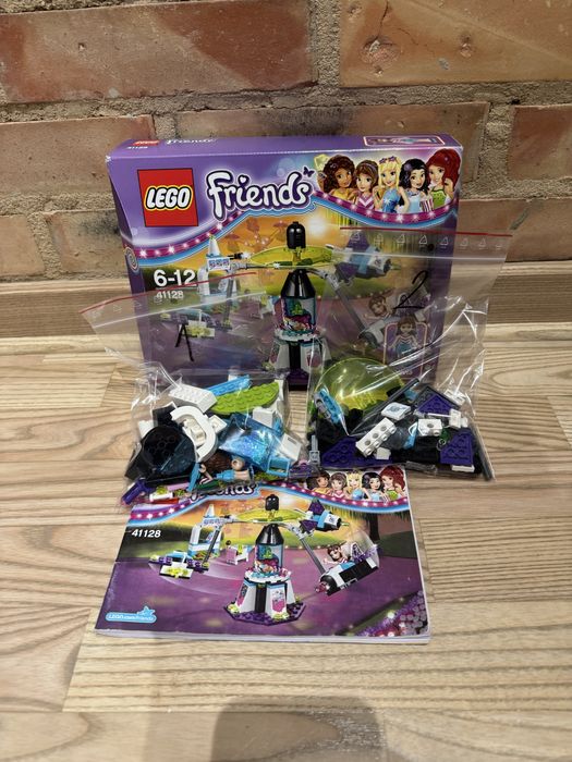 Lego friends 41128 - karuzela w parku rozrywki