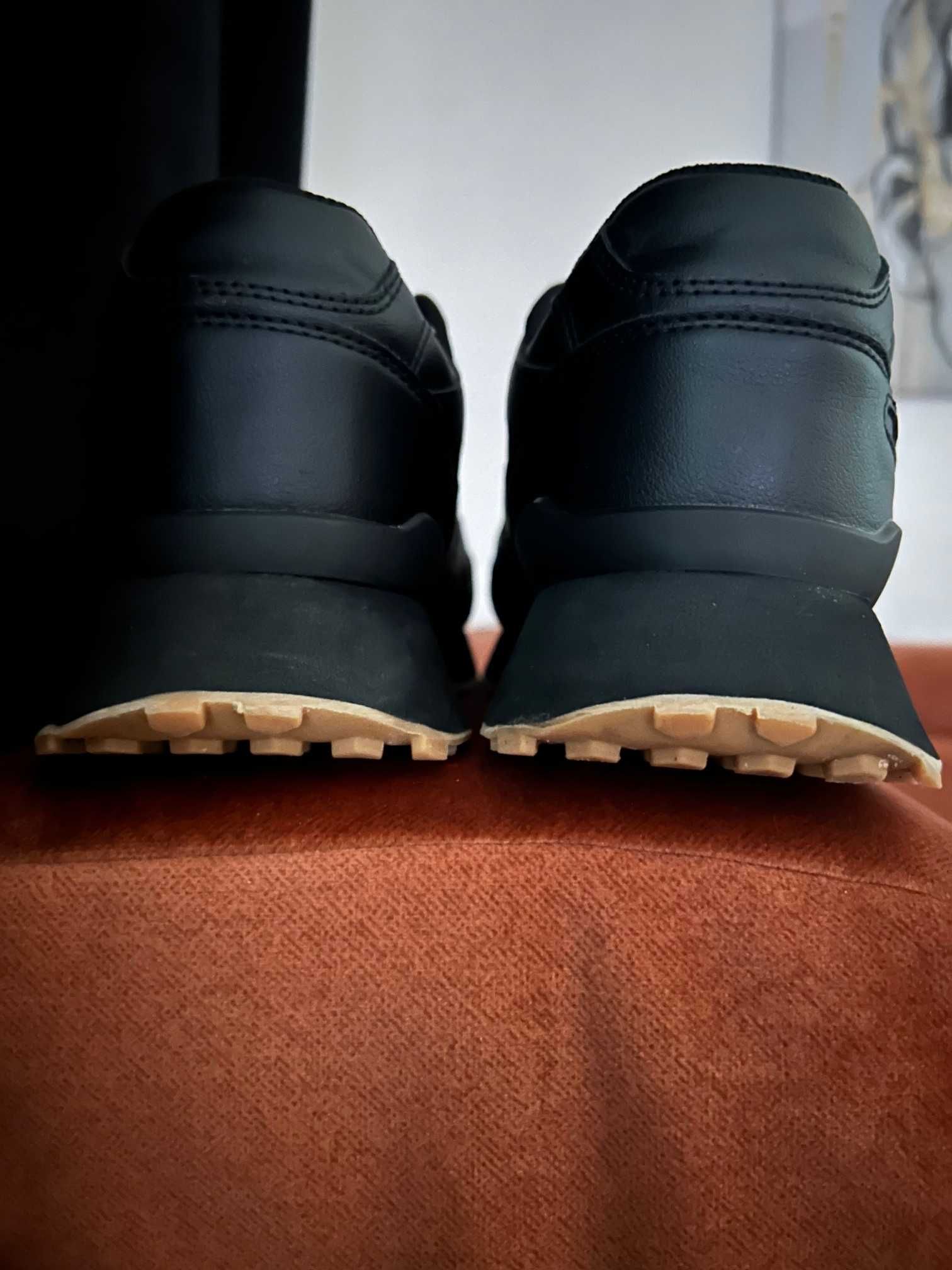 Męskie buty PULL & BEAR  rozmiar 44