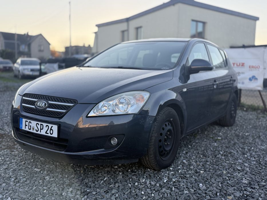 CAR4YOU KIA ED CEED 1.4 Benzyna 2009R Klimatyzacja 106000