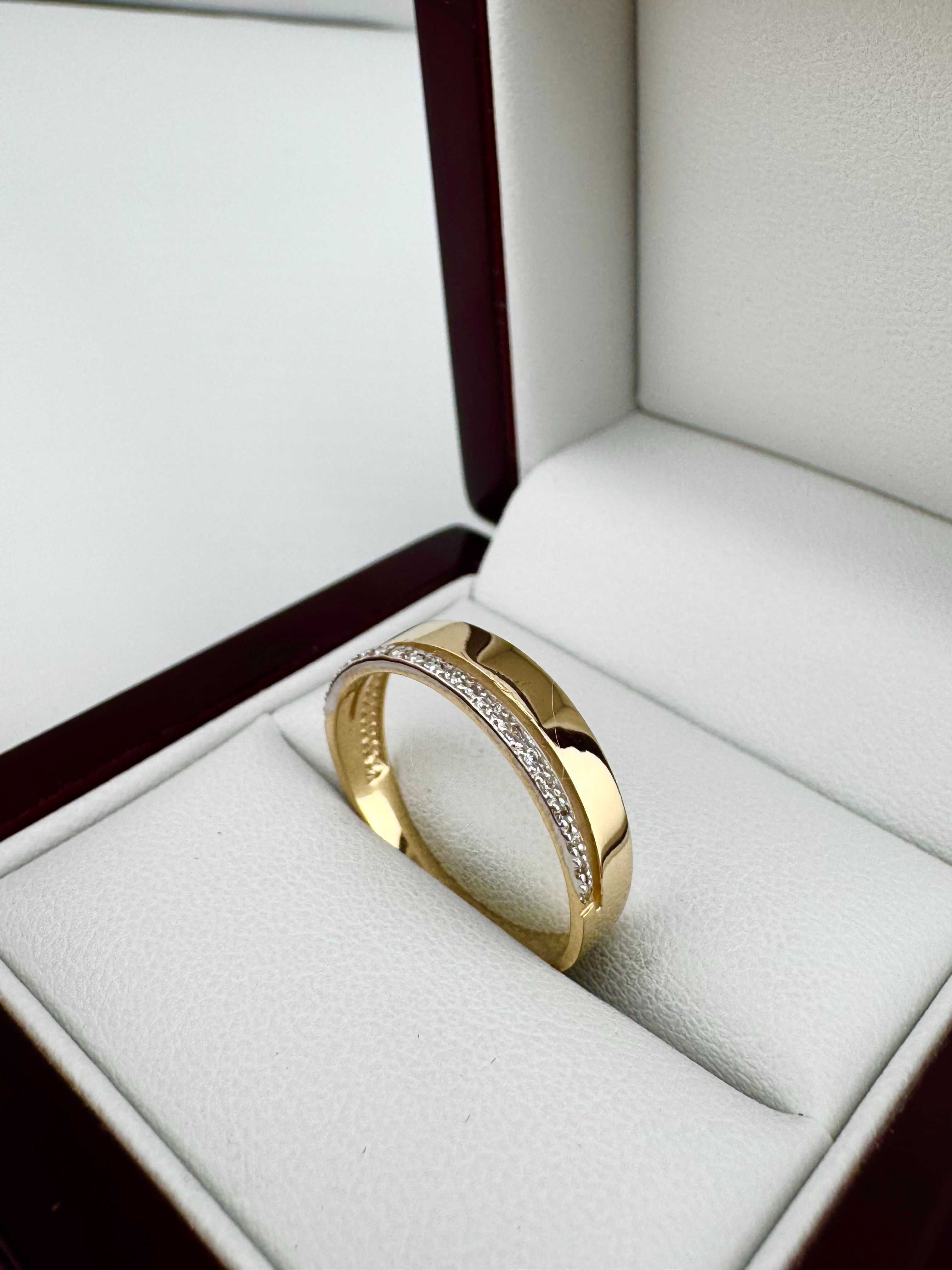 Elegancki złoty pierścionek 2,29g PR.585 14K R.18