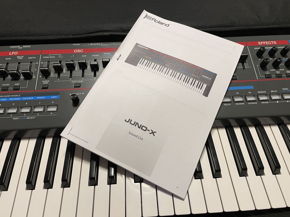 Roland Juno-x  idealny stan + pokrowiec + cloud