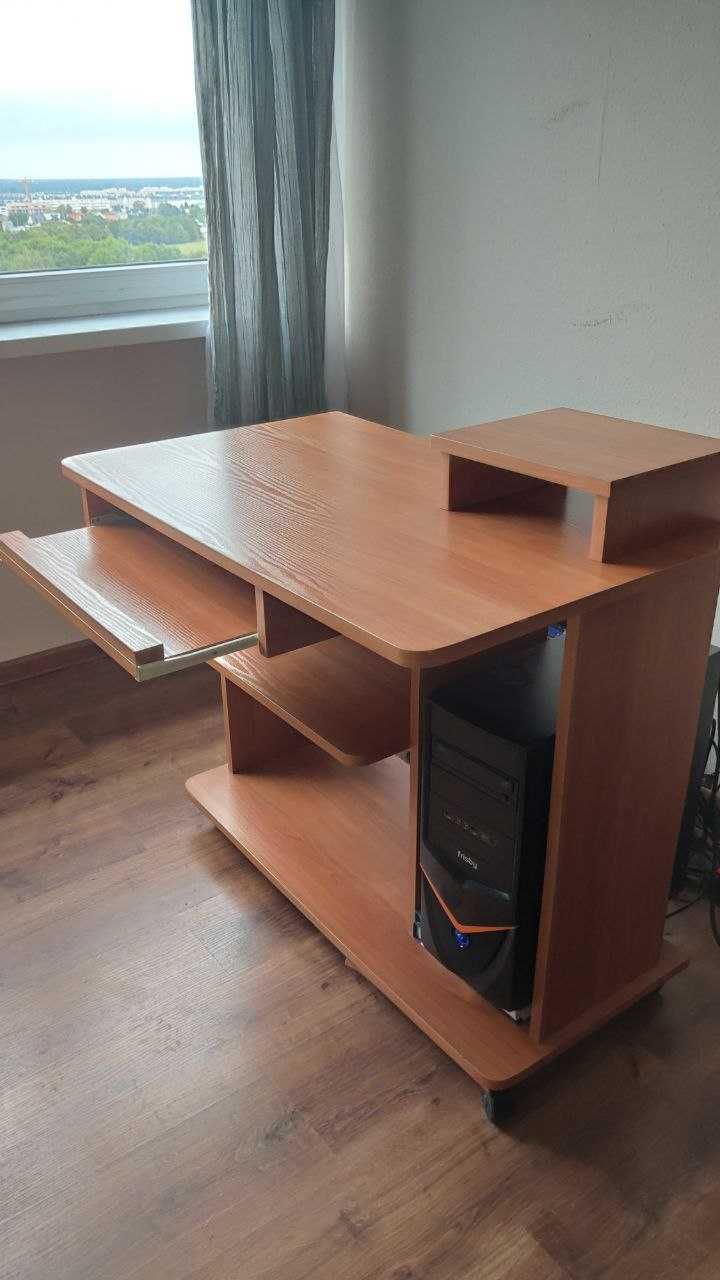 Kompaktowe biurko na sprzedaż Opole