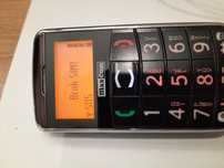 Max Com. Telefon dla seniora.