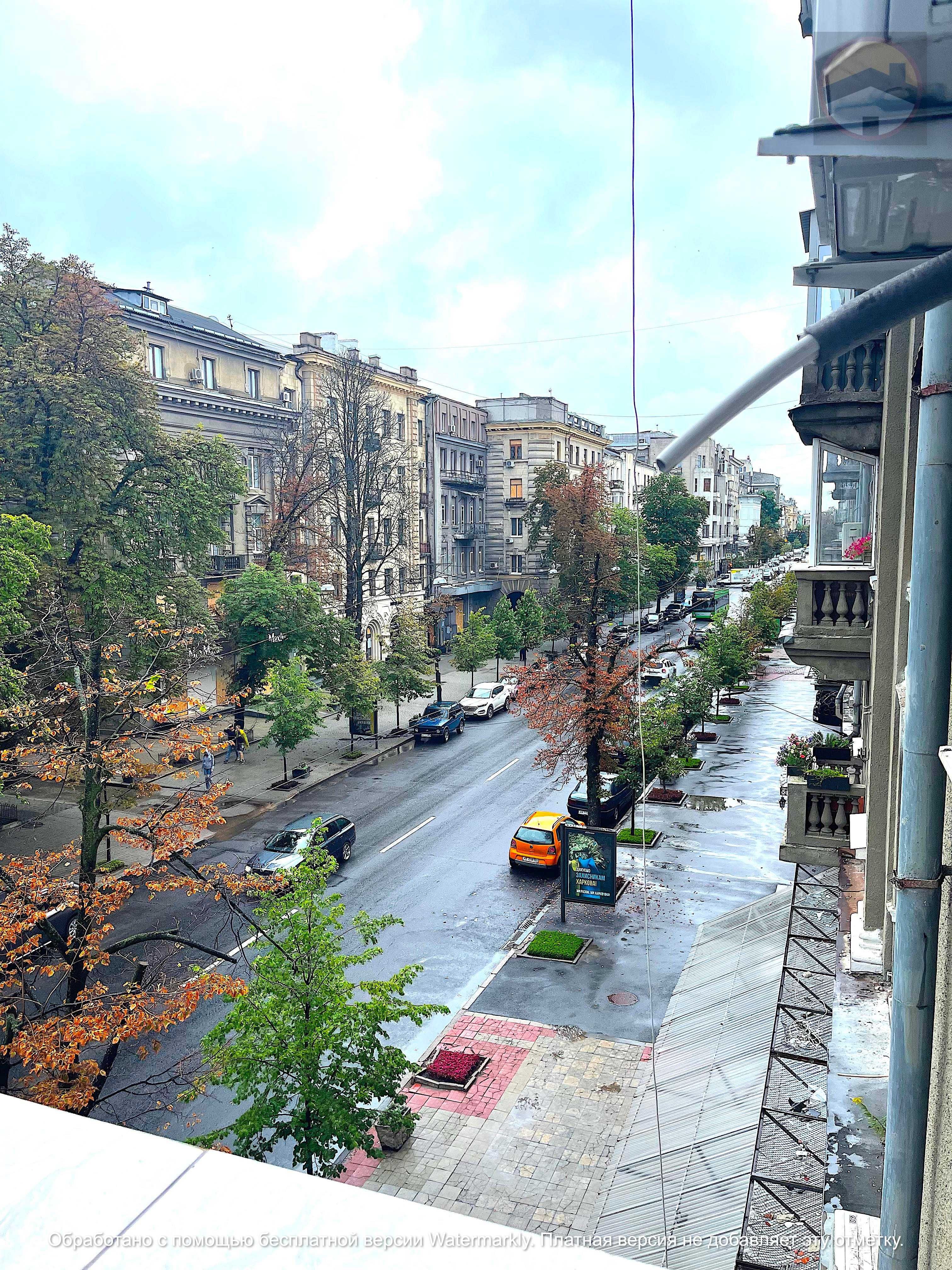 Продам 2к квартиру вул. Сумська 73/75