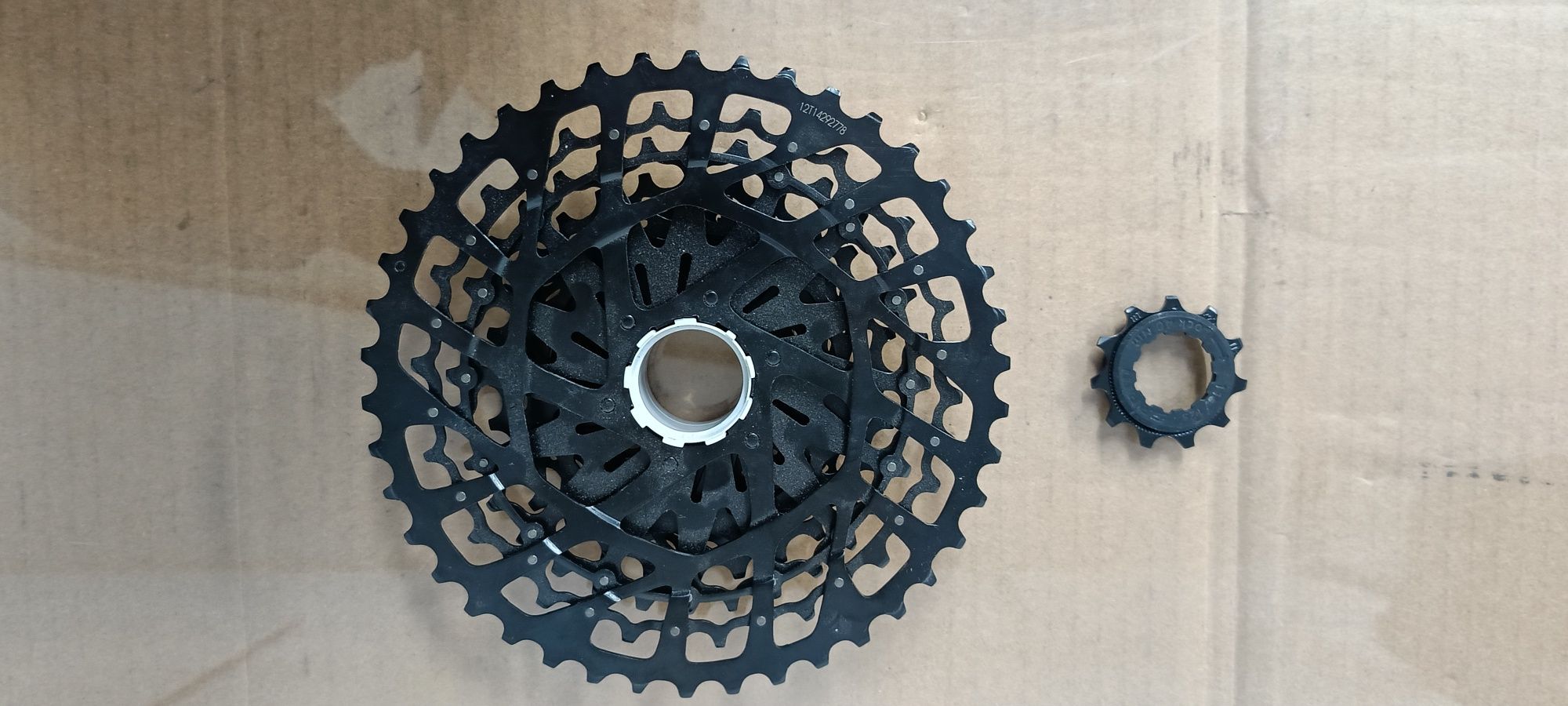Kaseta Sram NX. , PG-1130.  11 rzędowa.