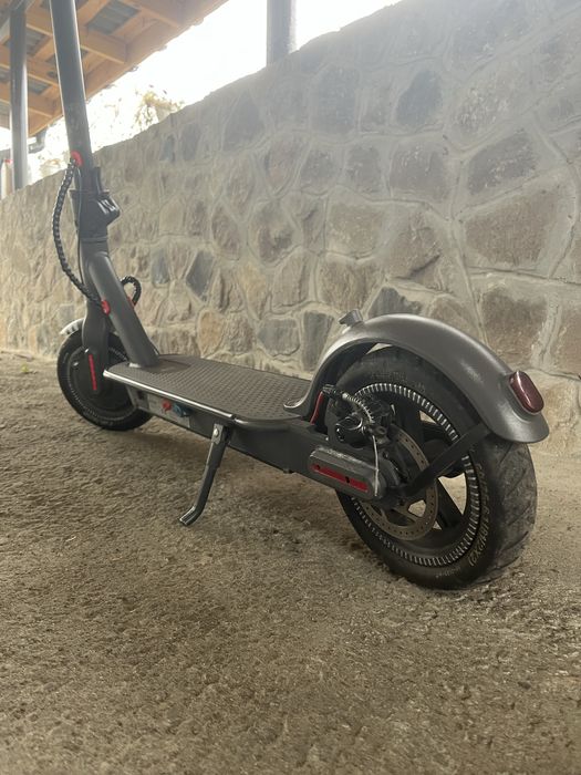 Електросамокат Xiaomi m356 pro