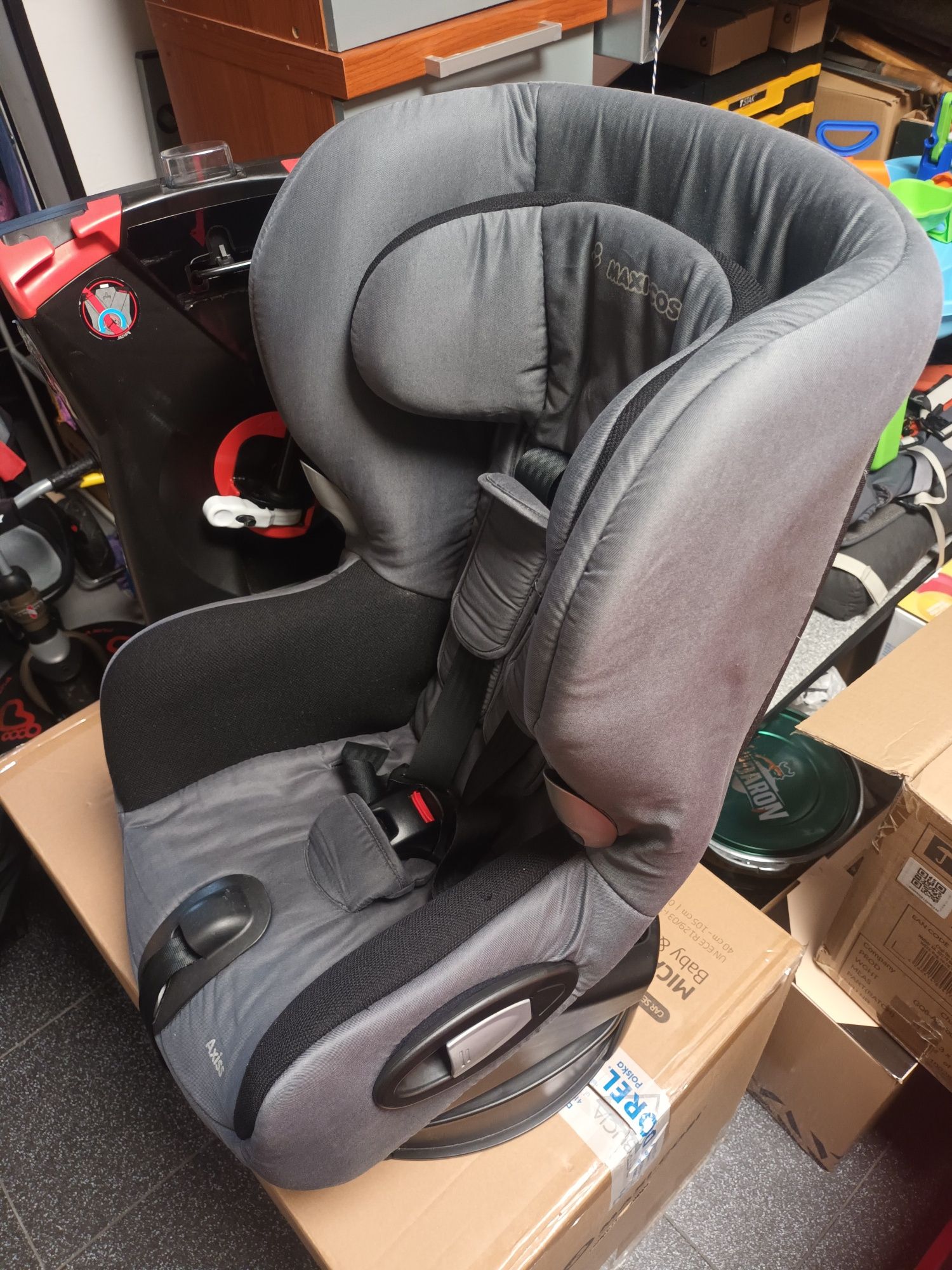 Maxi Cosi Axiss (9-18kg)