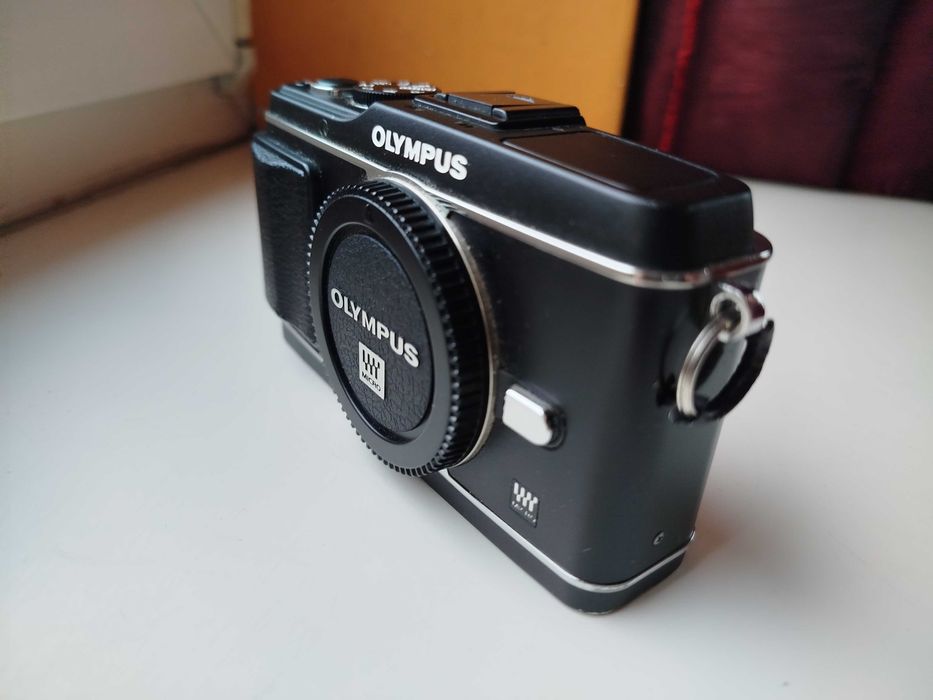 Olympus Pen E-P3 body czarny z pudełkiem