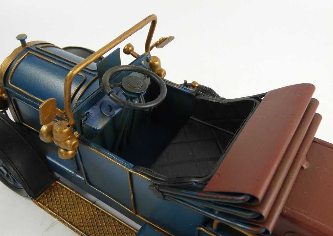 Metalowy zabytkowy model auto RETRO pojazd 26,5 cm metal