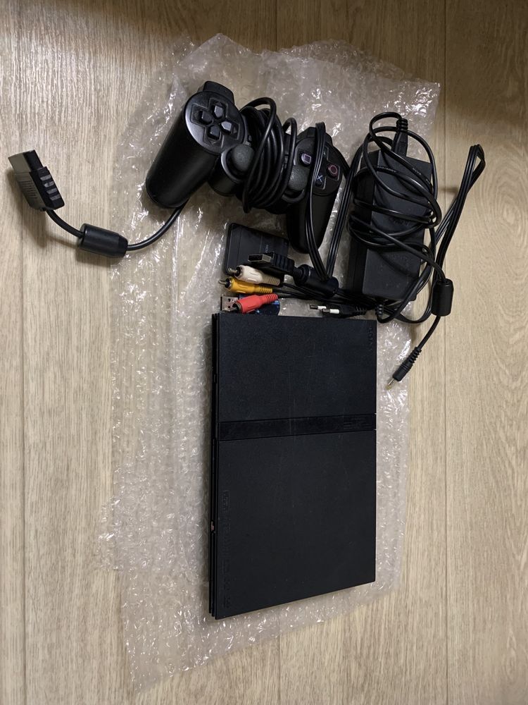 Продам игровую консоль Sony PlayStation 2